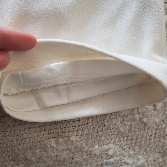 Express White/Cream Lace Jumpsuit - Size XS NWOT - Picture 5 of 6